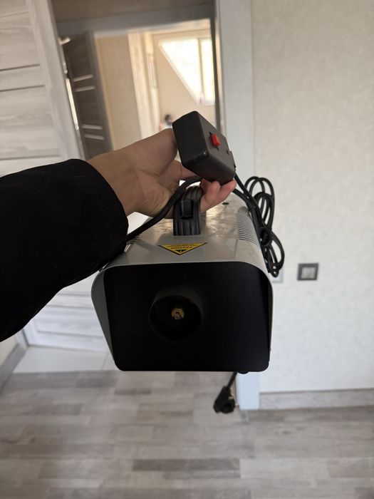 продаю новую дым машину (fogger)