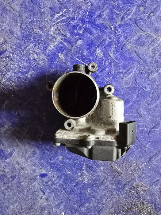 Clapeta acceleratie audi a4