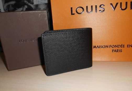 Portofel pentru bărbați Louis Vuitton 012231