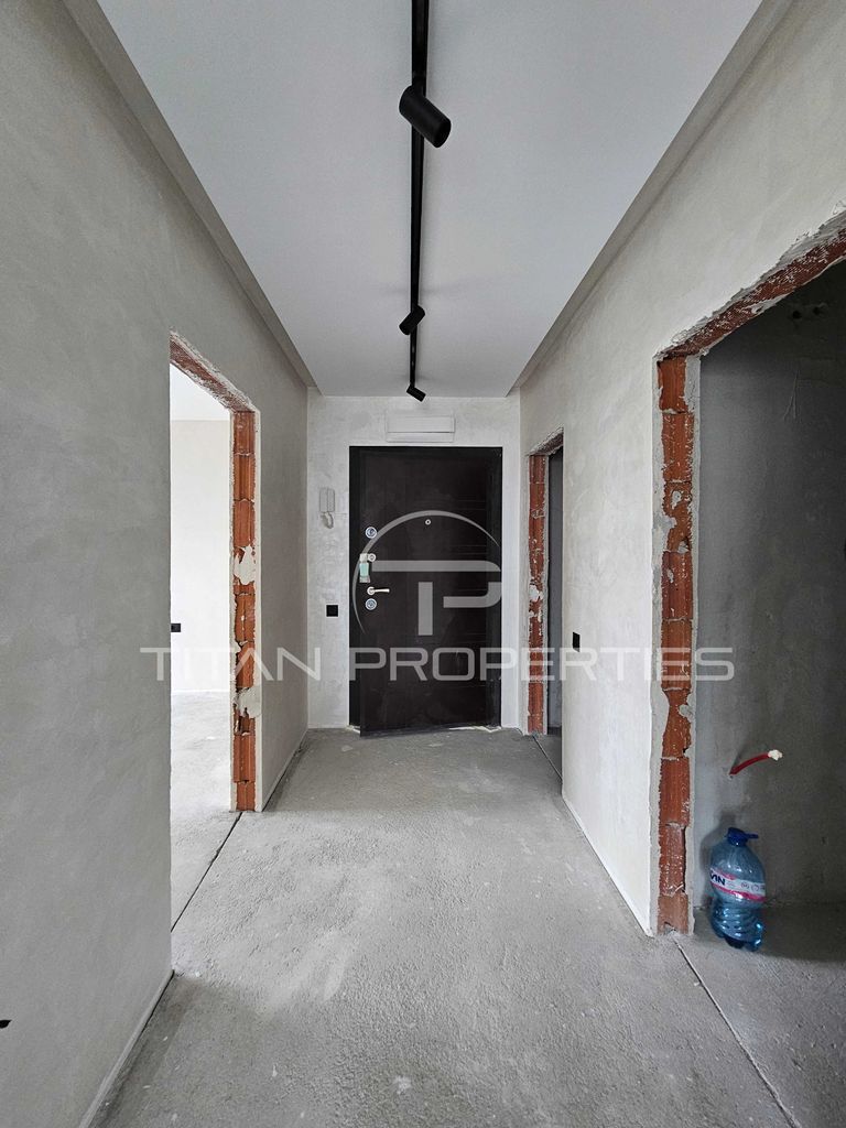 Продава се Тристаен апартамент в Пловдив, Христо Смирненски - 105 кв.м за 2000 €/кв.м - Снимка #9