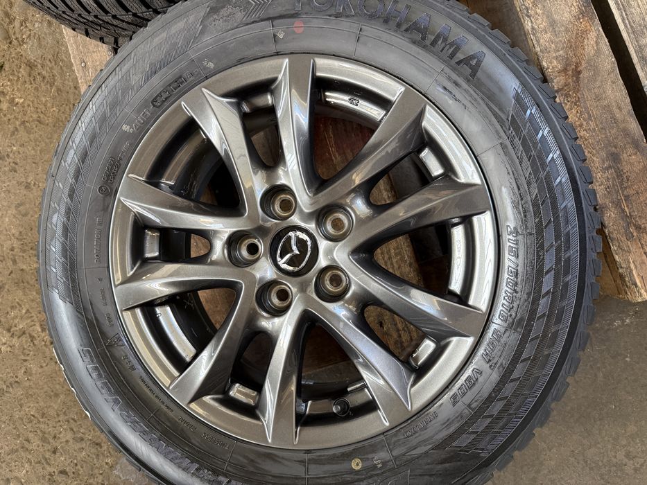 Jante originale Mazda 3, CX-3 echipate cu anvelope de iarna 215/60 16