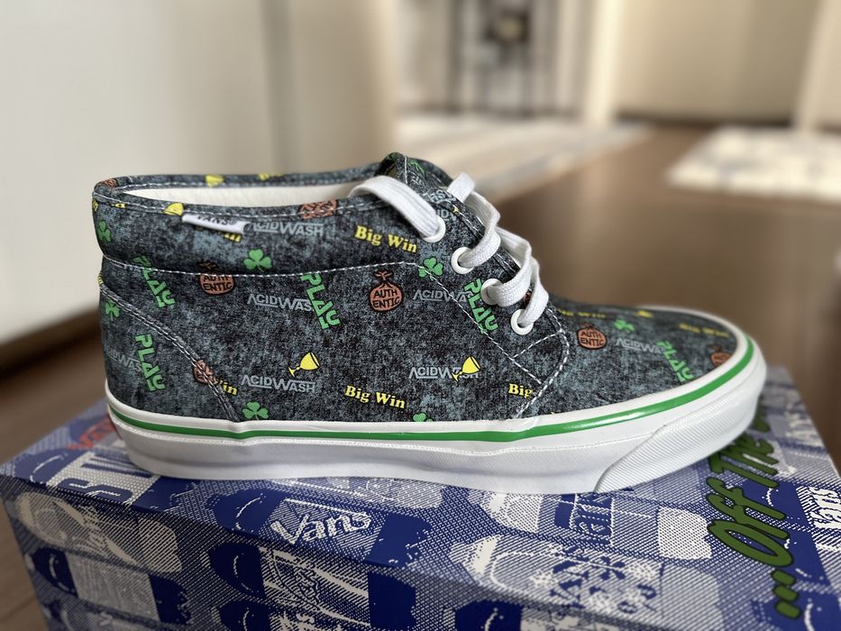 Vând bascheți VANS