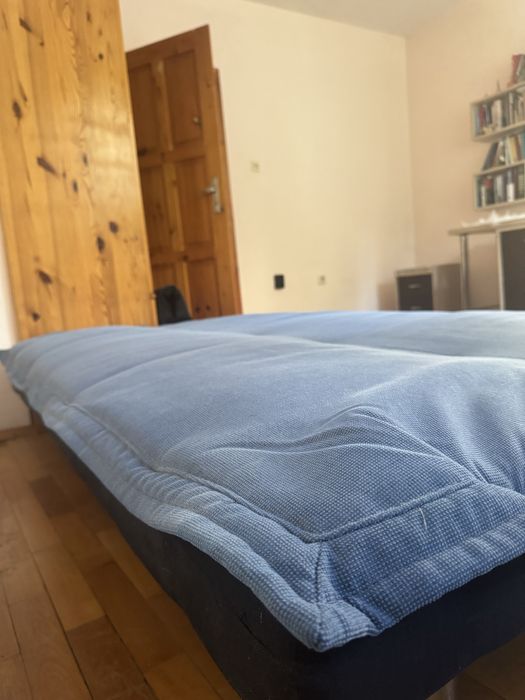 Разтвгателен диван син