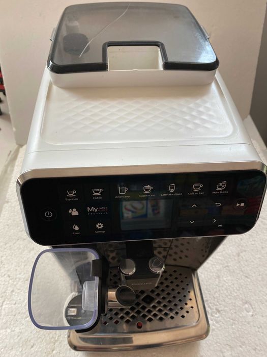 Espressor automat Philips Seria 4300 EP4343/70