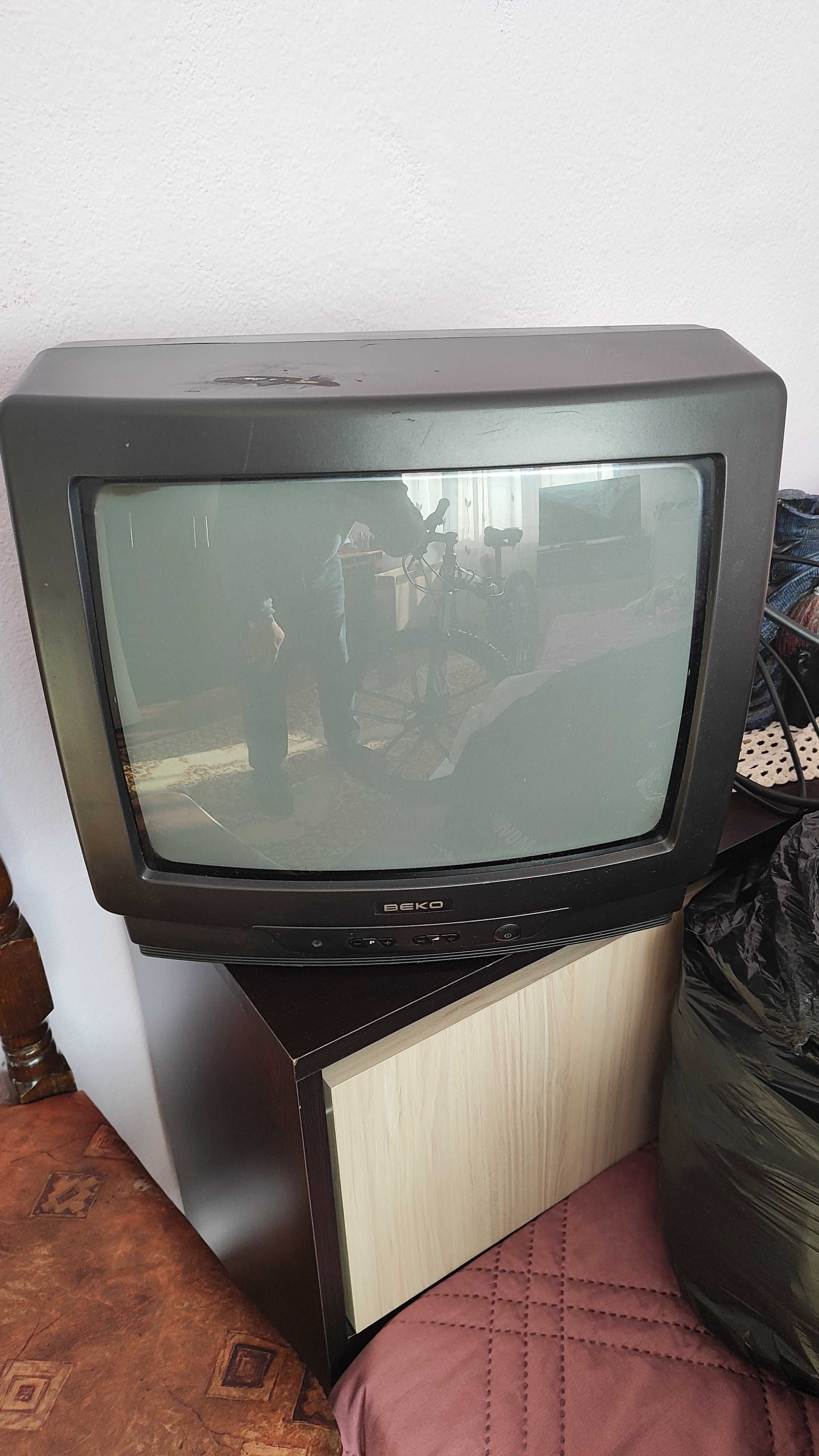 Телевизор beko 14"