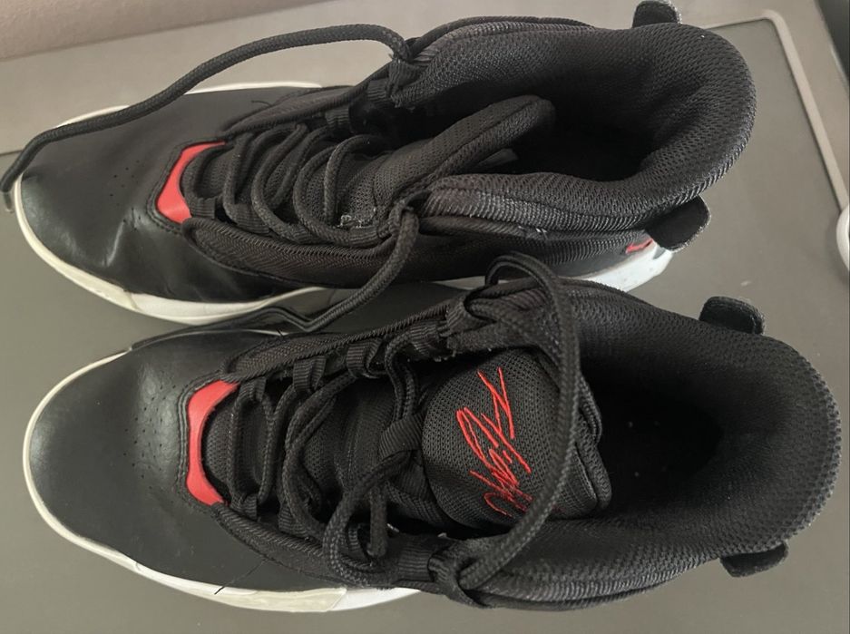 Маратонки NIKE jordan