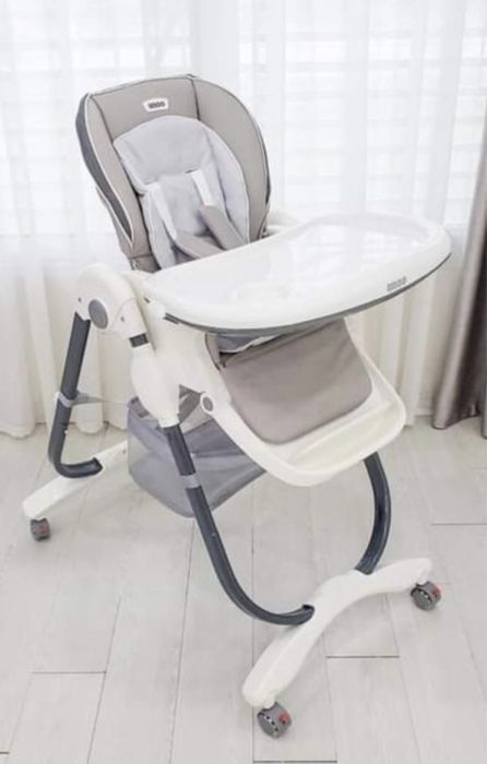 Детский стульчик для кормления