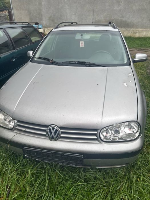Vand VW Golf 4 pentru piese schimb/rabla