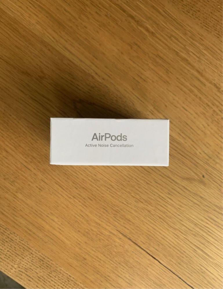 AirPods 4 ( Noise Cancellation )