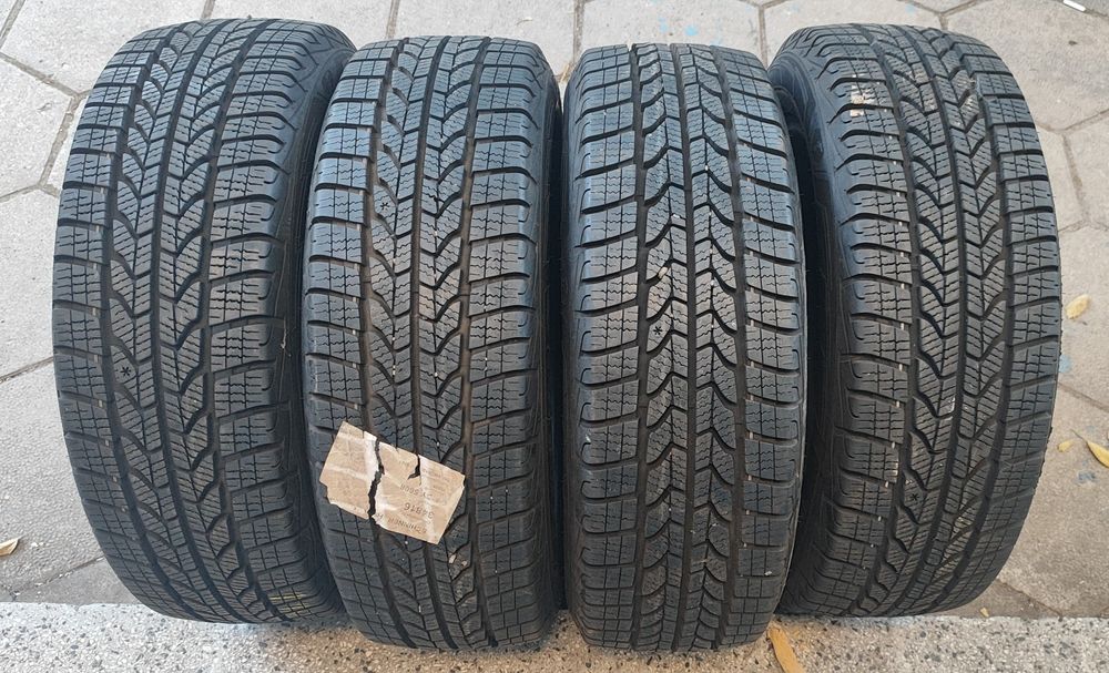 Зимни гуми 195/60/16C Good Year Ultragrip