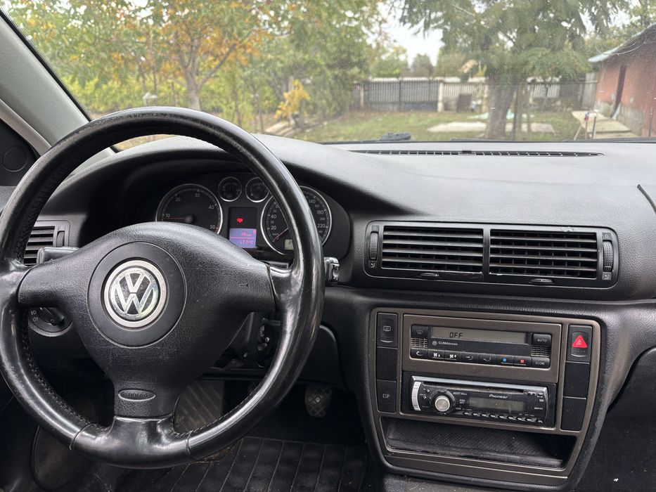 Vand Vw Volkswagen Passat b5.5 2003 1.9 tdi 101cp