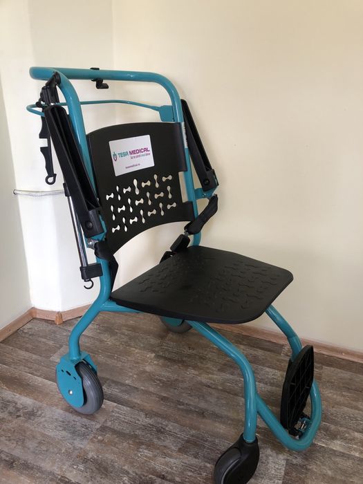 Vand scaun cu rotile, 150kg max, ideal dupa operatie glezna/genunchi