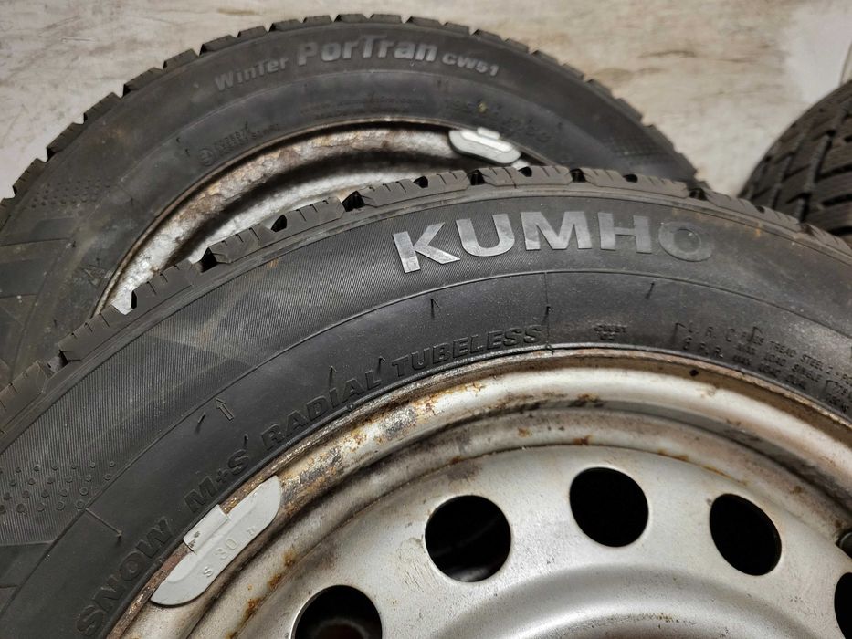 195/60/16C Kumho 9 mm с джанти 5х112 зимни гуми Ford , Seat ,Vw Sharan
