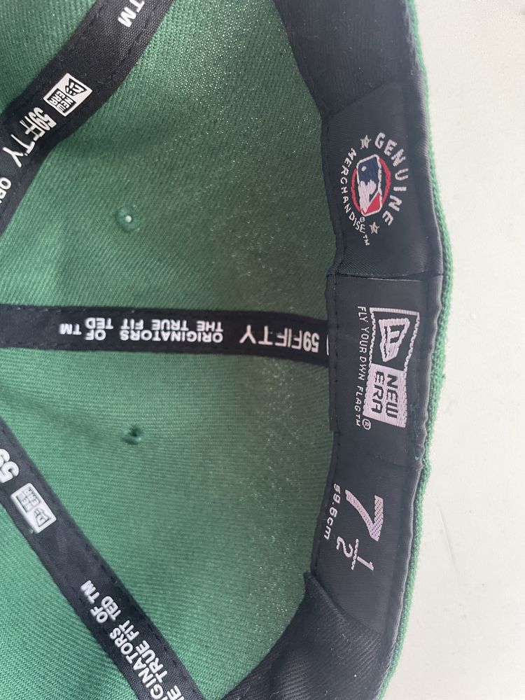 бейсболка snapback