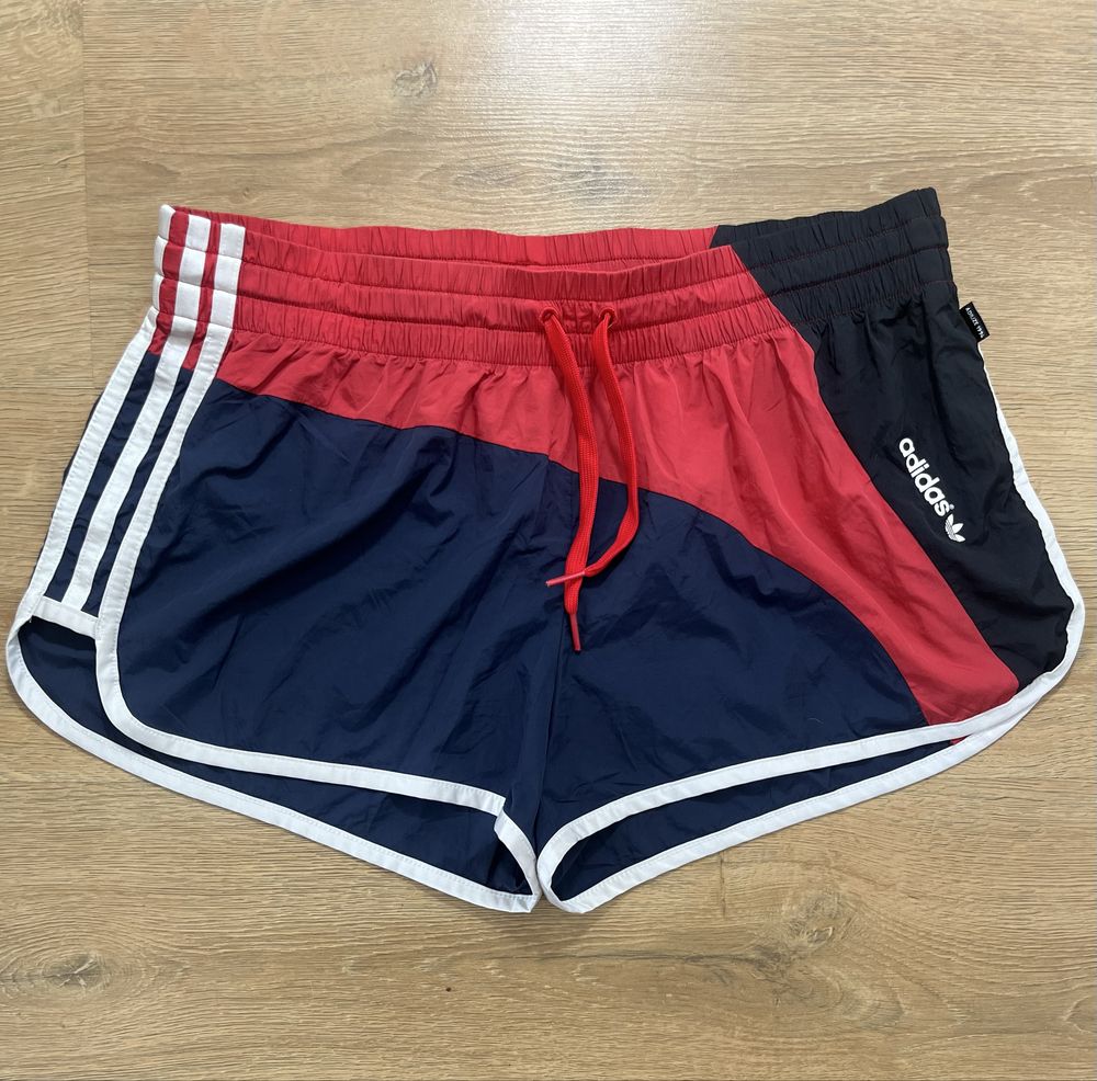Adidas Originals,Nike,Under Armour дамски шорти S