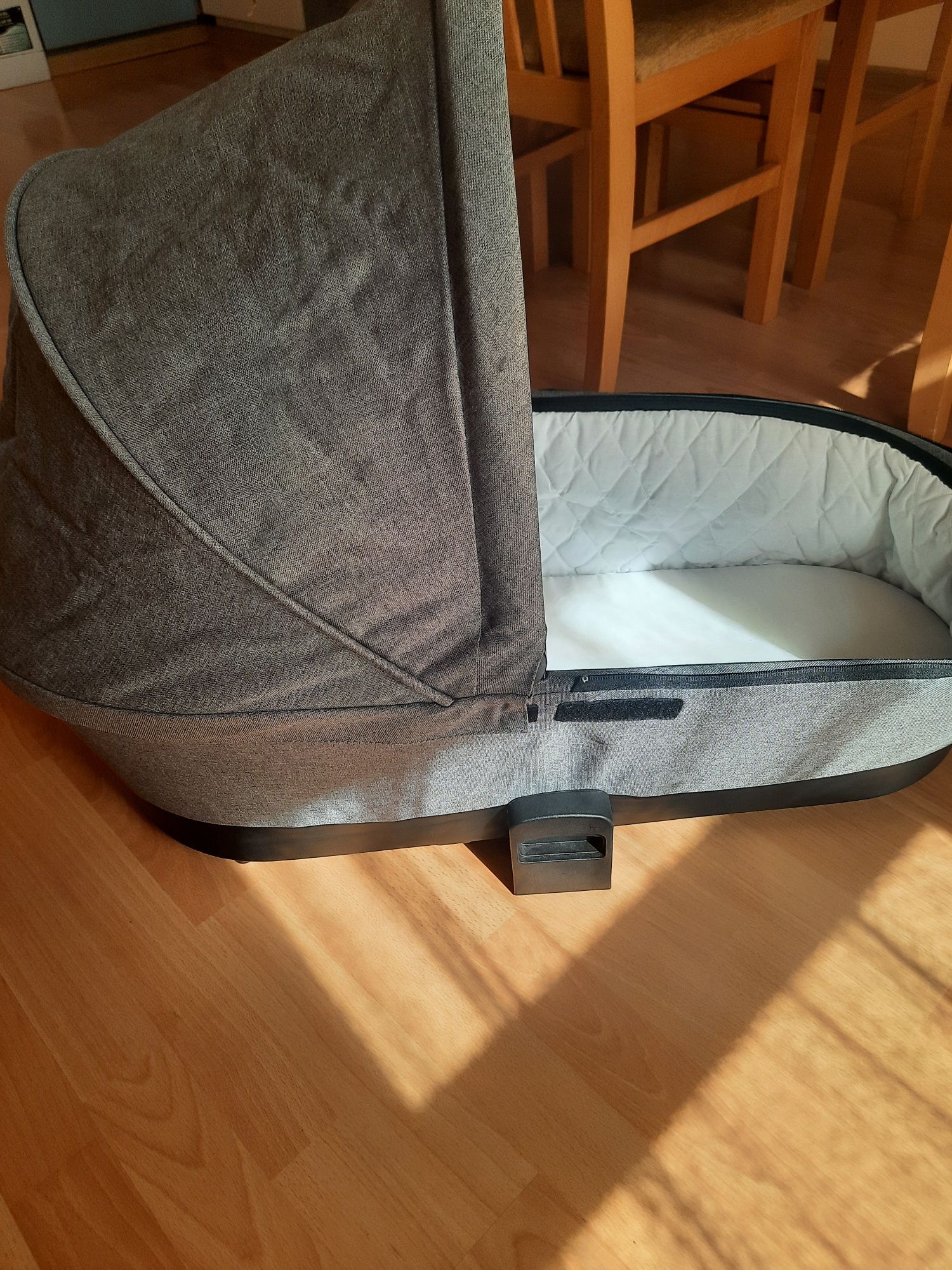 Кош за новородено kika boo