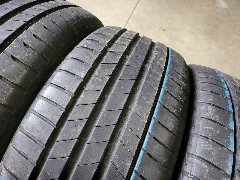 245/45/19 BRIDGESTONE 4бр