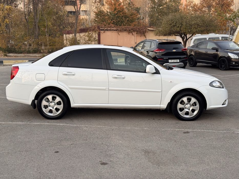 Chevrolet Gentra 2017