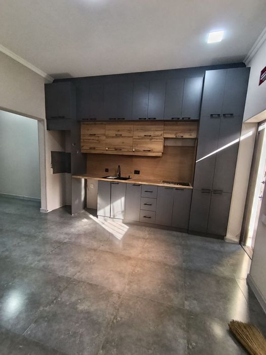 Продаётся 2х комнатная квартира на земле Сергели ярмарка