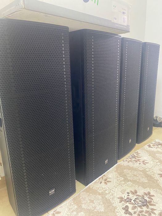 vand 4 veleuri 212 dynacord