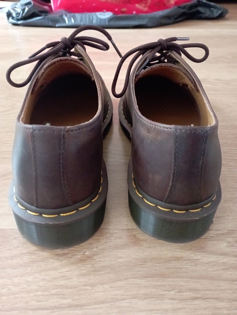 Pantofi piele de cal Dr. Martens