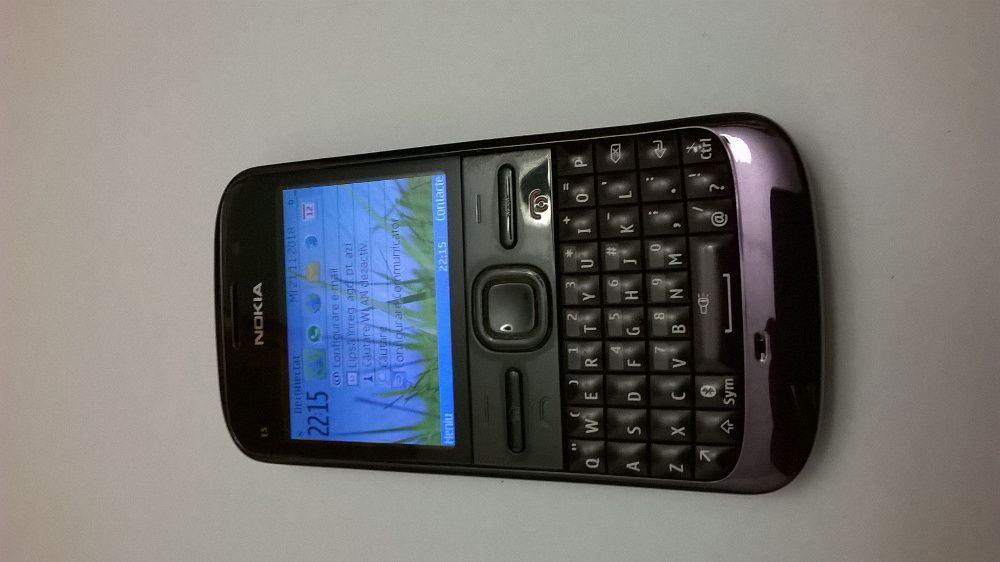 Nokia E5(business), cu taste, schimbat carcasa, accesorii, impecabil