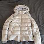 Vand geaca Massimo dutti originala