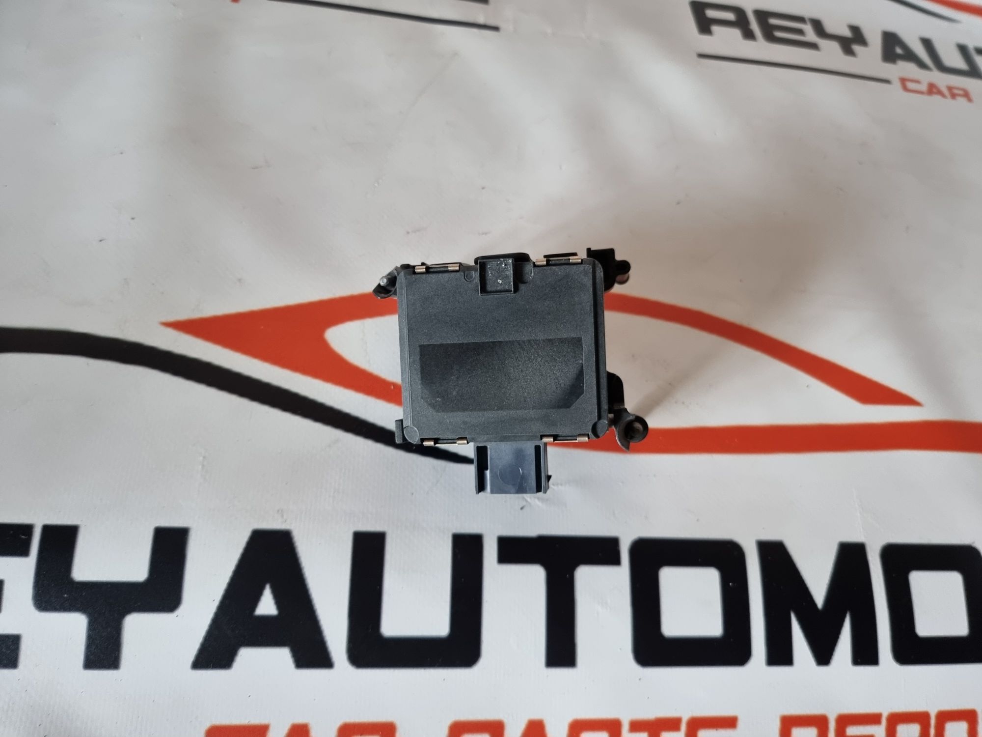 Senzor radar distronic Suzuki Vitara dupa 2015 cod 33943-54P05