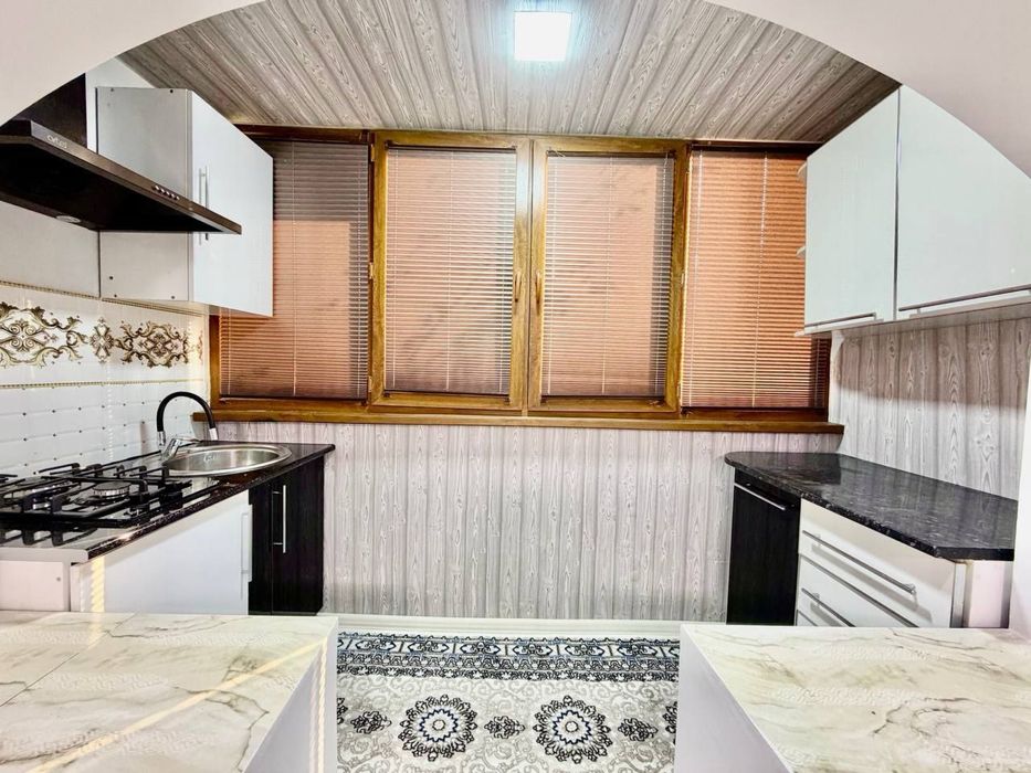 Продается квартира на 2 этаже площадью 30 кв.м. На Партсьезде