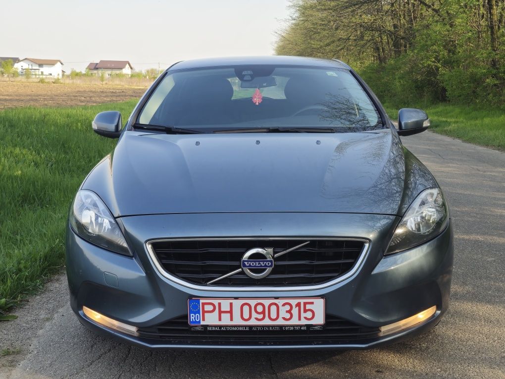 Volvo V40 2012 Momentum D2 Posibilitate rate