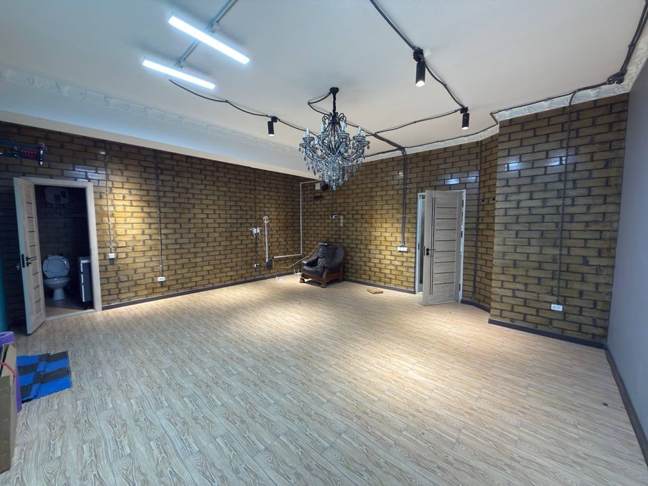 Продается готовый Офис с Евро ремонтом - Цоколь - Алимкент Дубовая