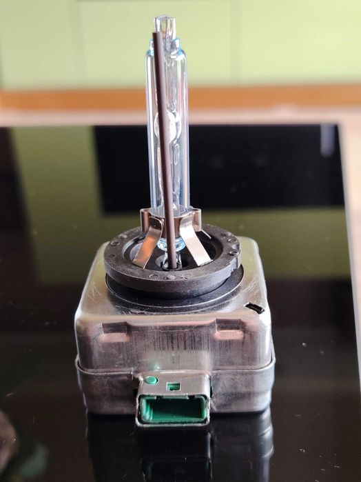 Крушки за фарове ксенон