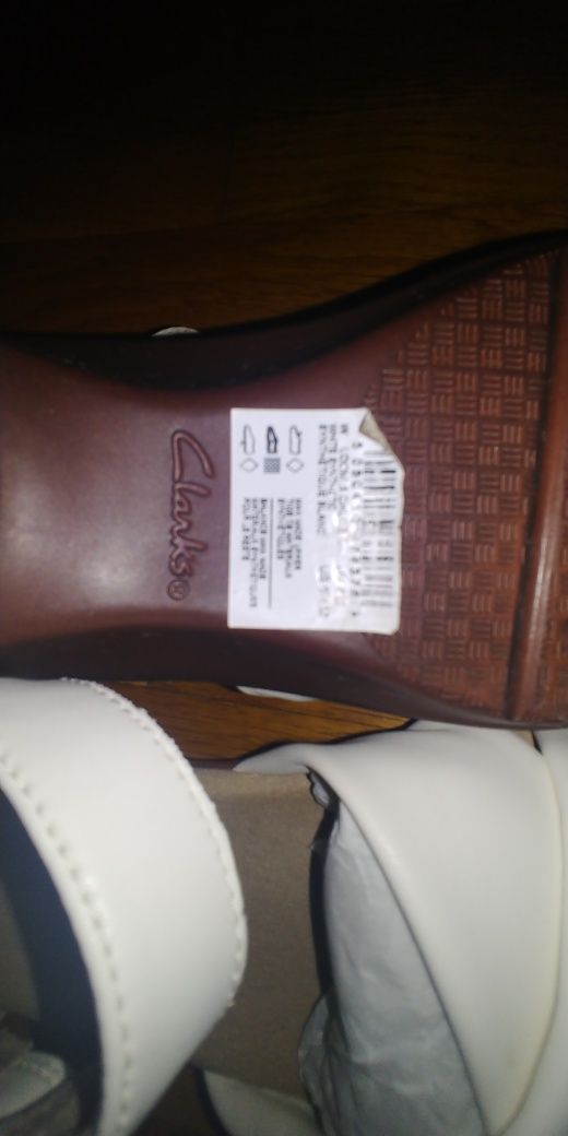 Clarks сандали, номер 37