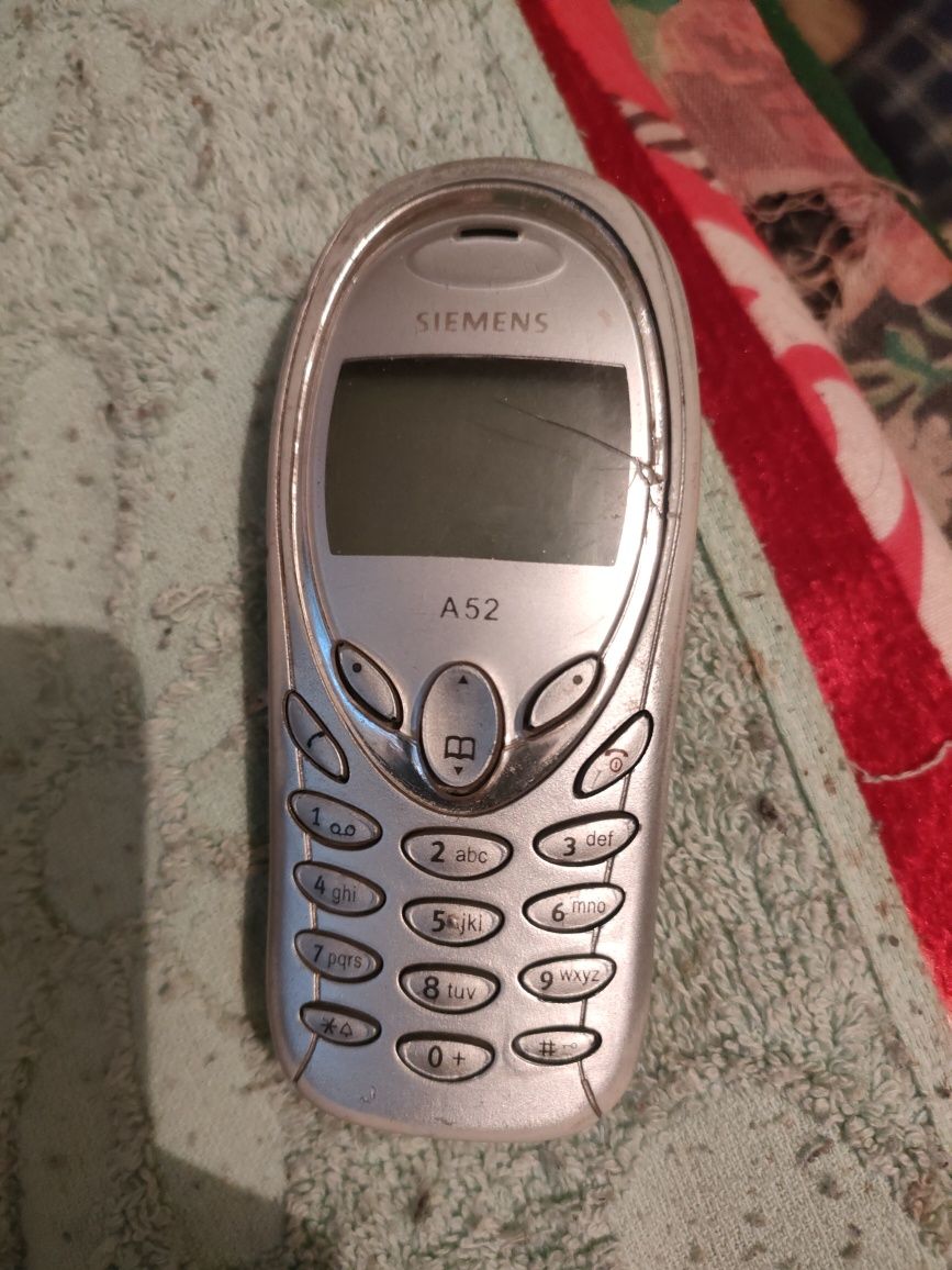 Сименс А52 ( не работает)