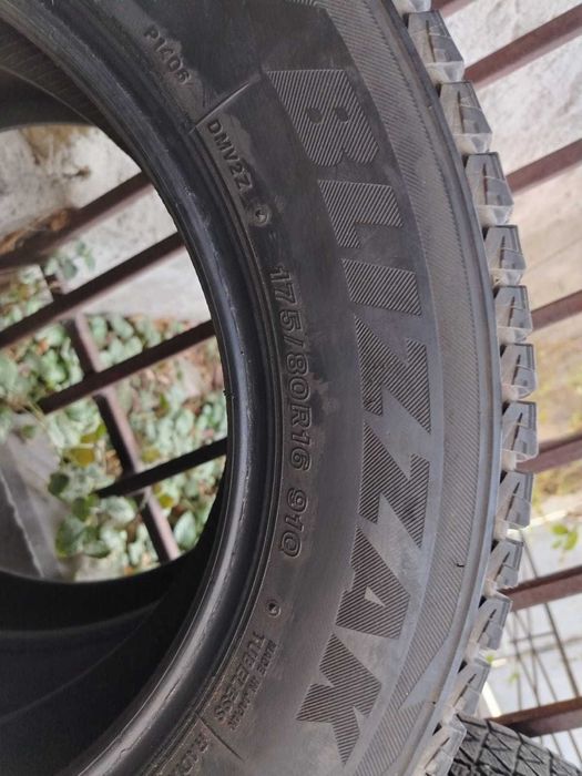 Резина зимняя R16 175/80