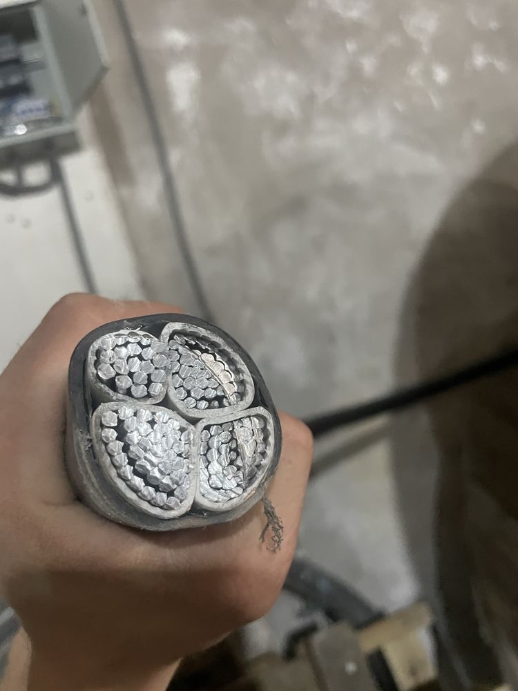 АВВГ Avvg 4*150 Alumin Visokavoltni 220 V 380 V kabel !