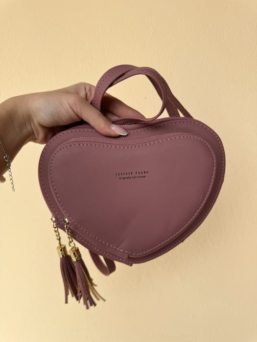 Мини-сумка в форме сердца