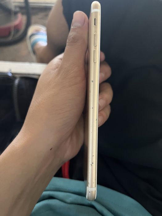 Айфон 7+ на продажу