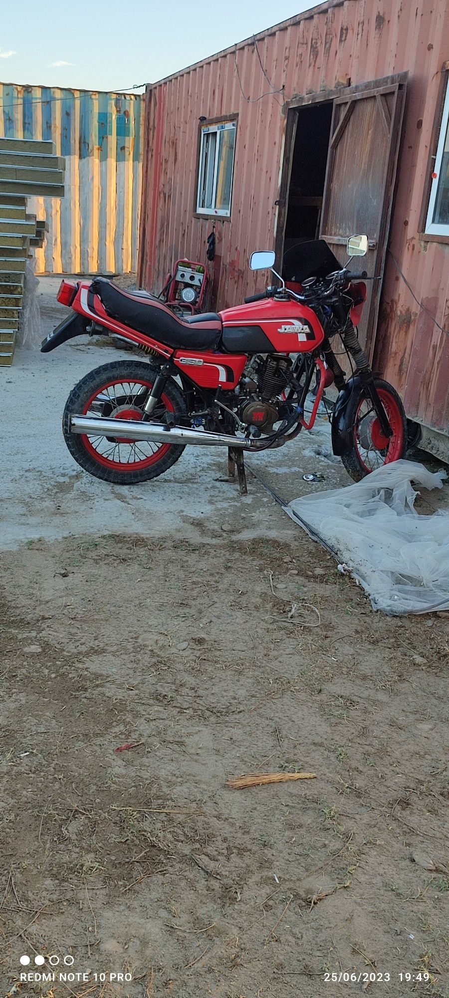 Matatsikil Jawa 350