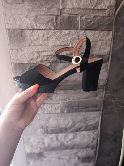 Продам новые басаножки