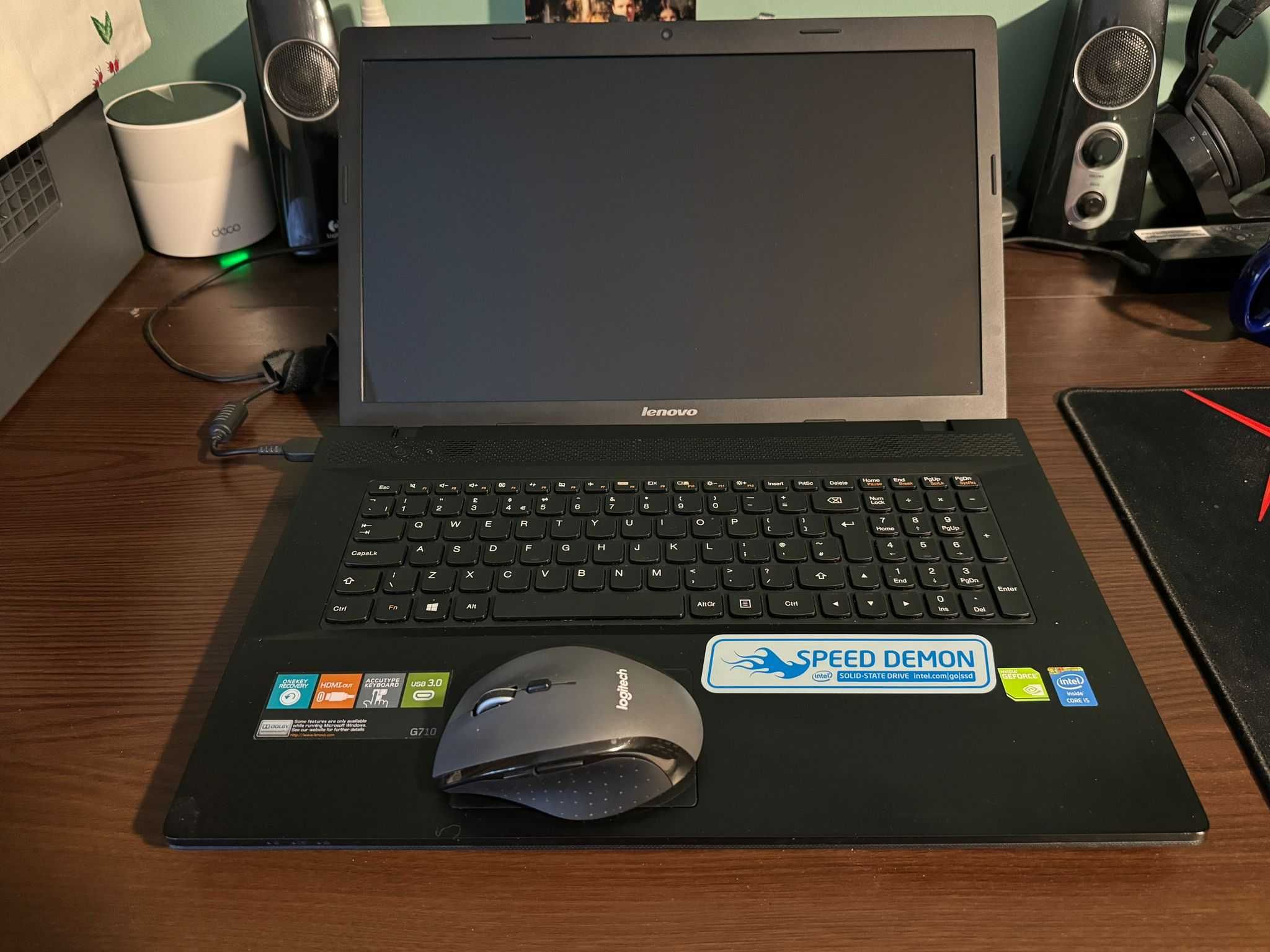 Laptop Lenovo G710  17 ''+mouse Logitech Marathon