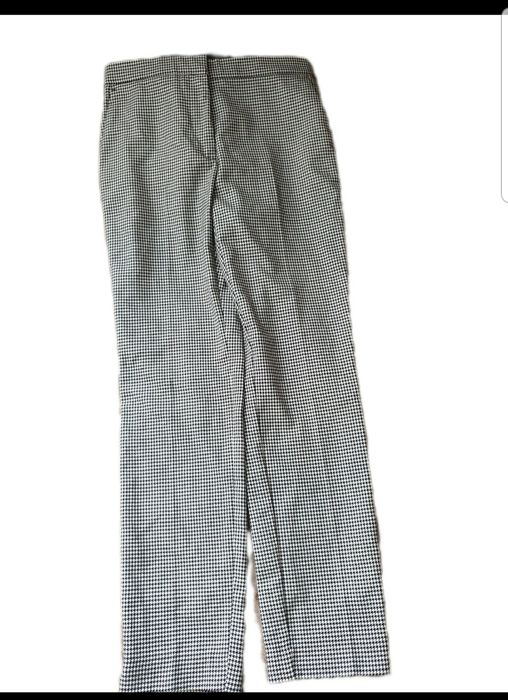 Pantaloni ZARA..