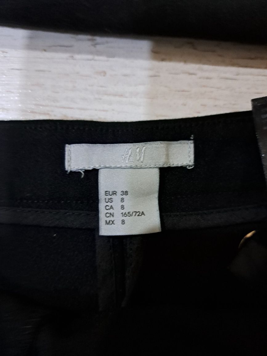 Сет с марките Pinko и H&M