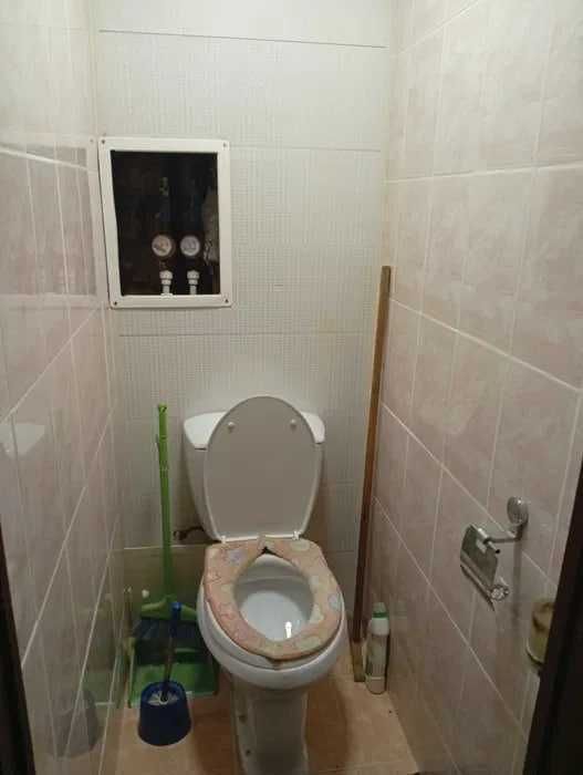Yunusobod tumani (batumskiy) 1 xonali kvartira sotilmoqda faqat naxt