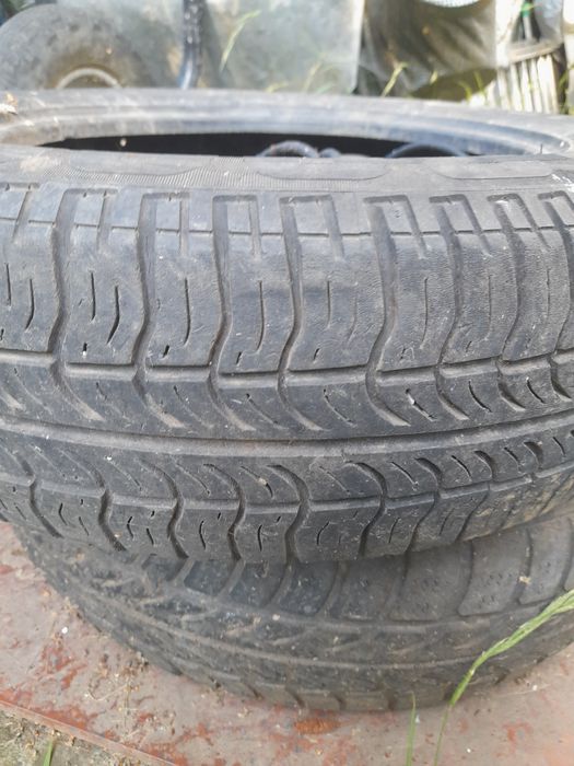 Vand anvelope  second hand 50 lei