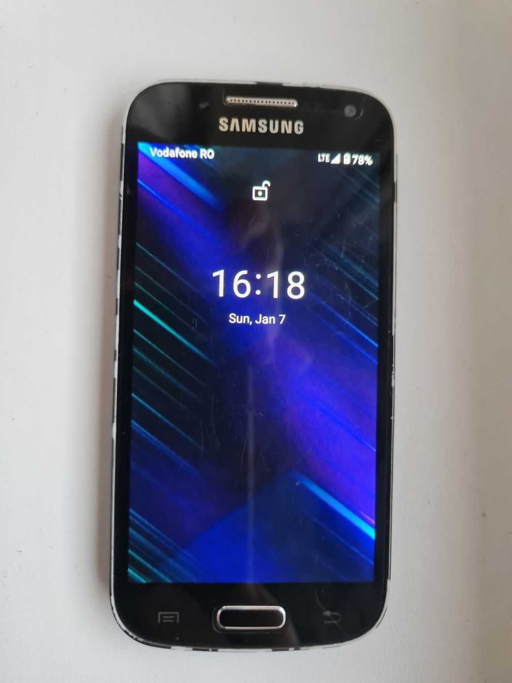 Telefon Samsung Galaxy S4 mini cu Android 11