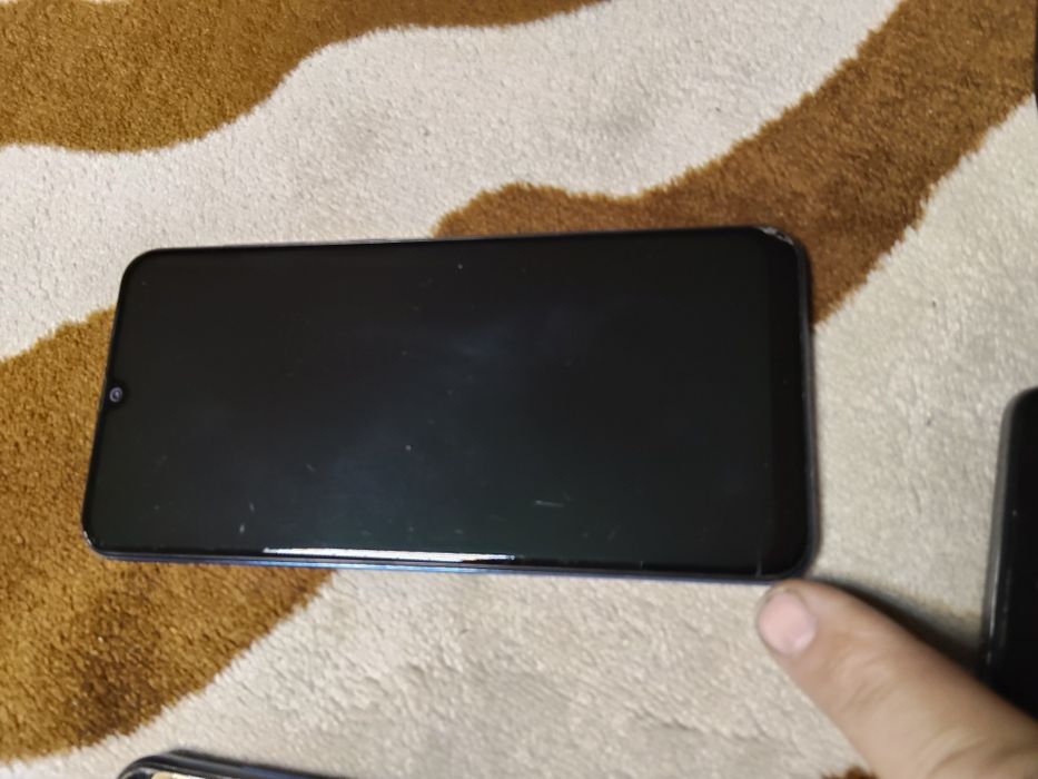 Lot telefoane defecte pentru piese