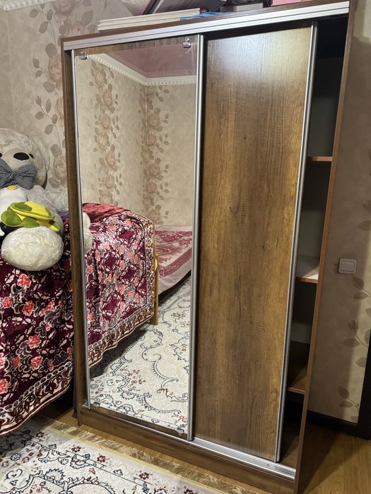 Шкаф купе продается