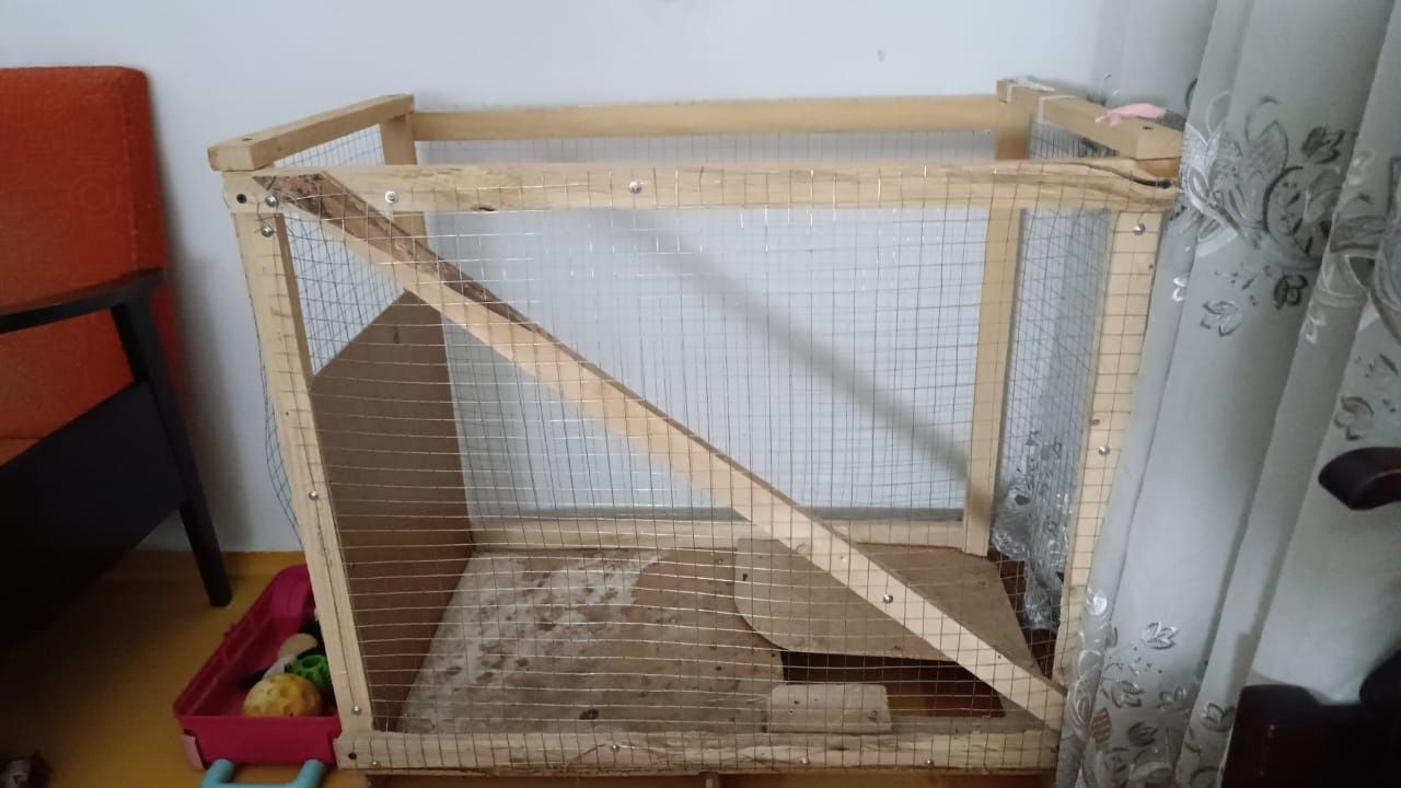 Продам клетку из дерева (ТОРГ ЕСТЬ)