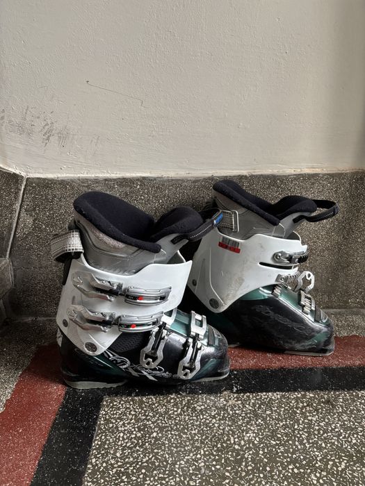 Clapari Nordica pt dame, marime 36-38